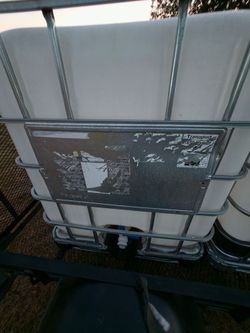 IBC Tote Tank with Metal Cage