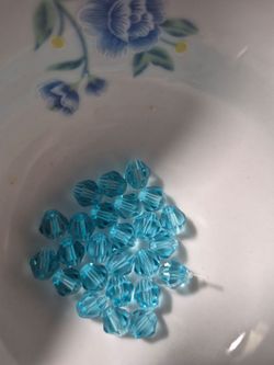 65 3 mm glass beads