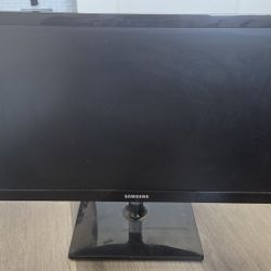Samsung 24" Monitor