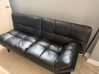 Convertible couch/ bed futon