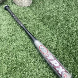 Louisville slugger baseball