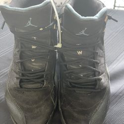 Air Jordan 12 Retro “Gamma Blue” – Size 8 – $25