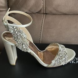 Badgley Mischka Libby Hight Heels Size 8.5.