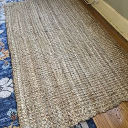 Beautiful 3 X 5 Jute Rug 