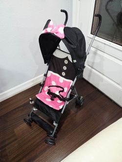 Cosco Umbrella Scissor Lightweight Stroller. Minnie Mouse
