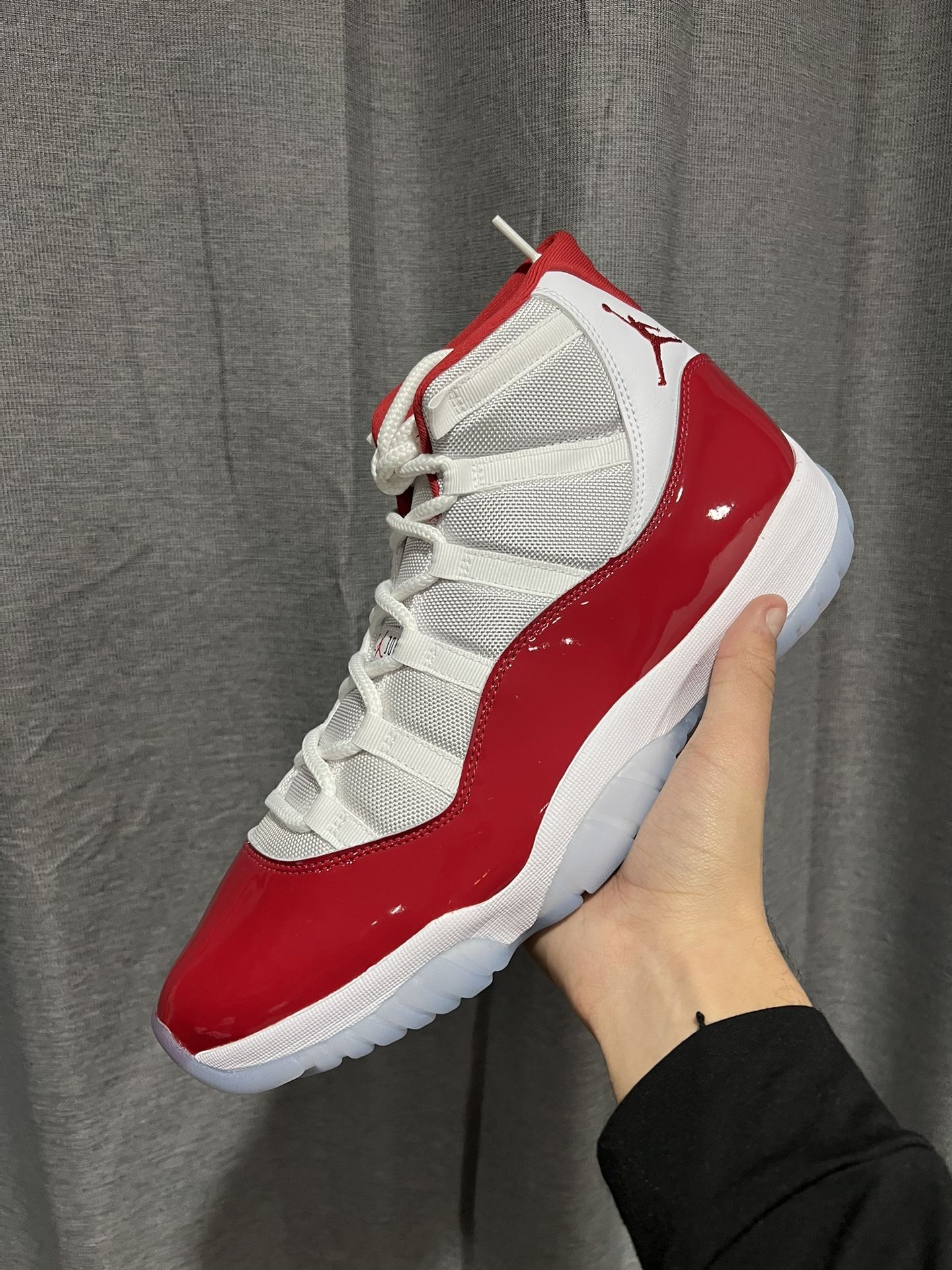 Jordan Cherry 11s (13) for Sale in Burbank, IL OfferUp