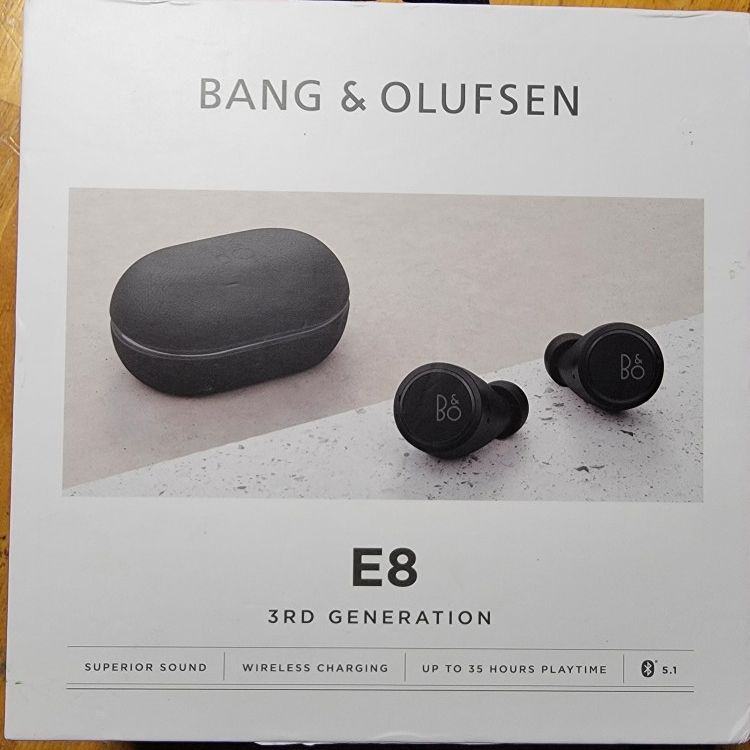 Bang And Olufsen E8 3rd Generation Earbuds 