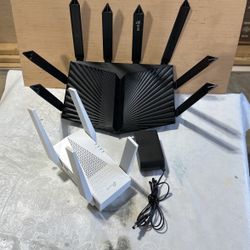 TP-Link Router And Range Extender