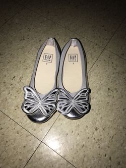 Gap big girl flats size 1