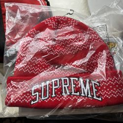 Supreme Beanie Split