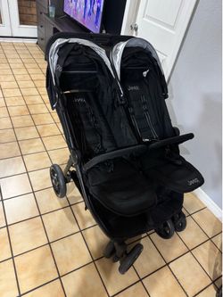 Jeep double stroller