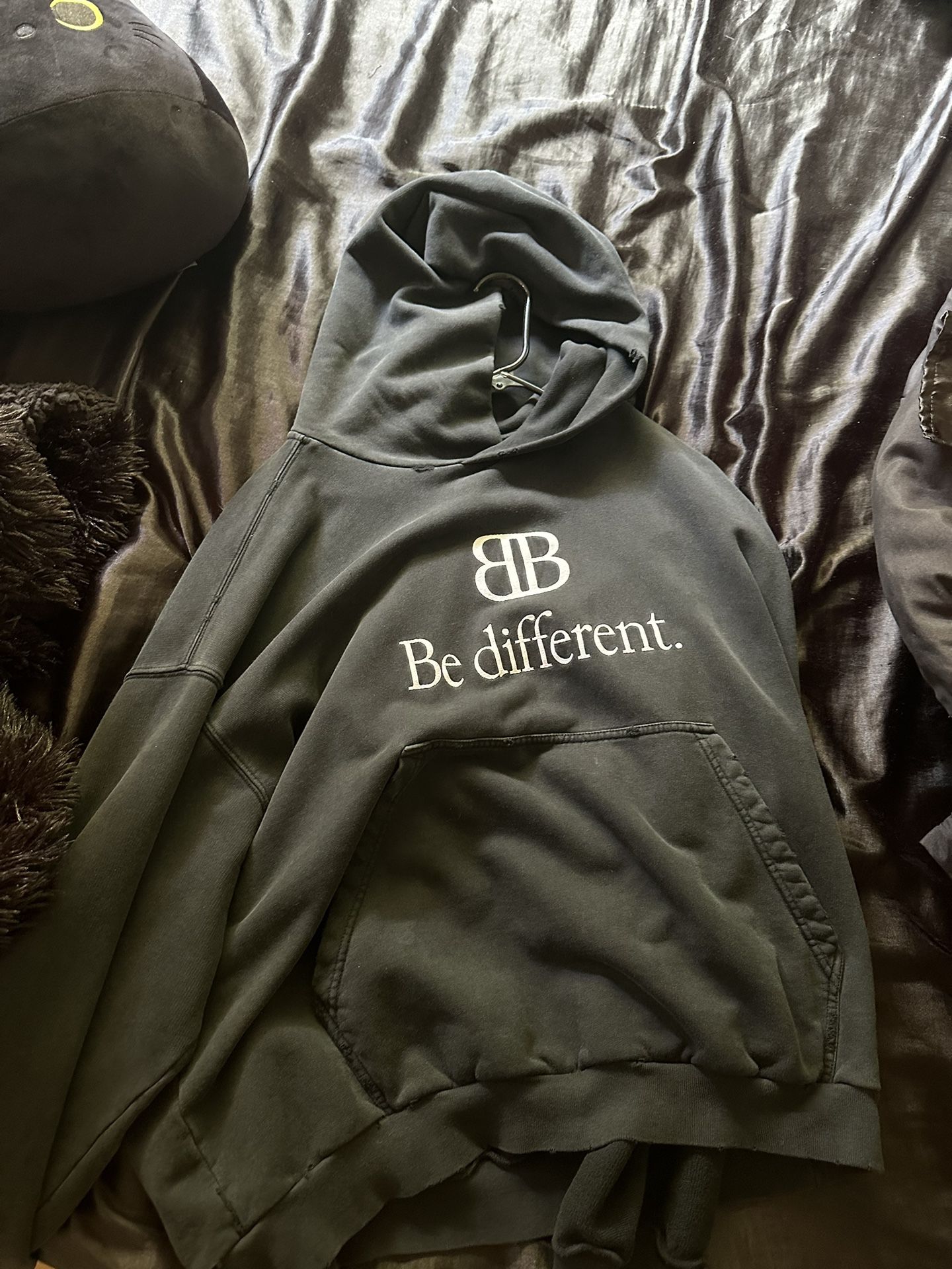 Balenciaga Be different hoodie for Sale in Monterey Park, CA - OfferUp