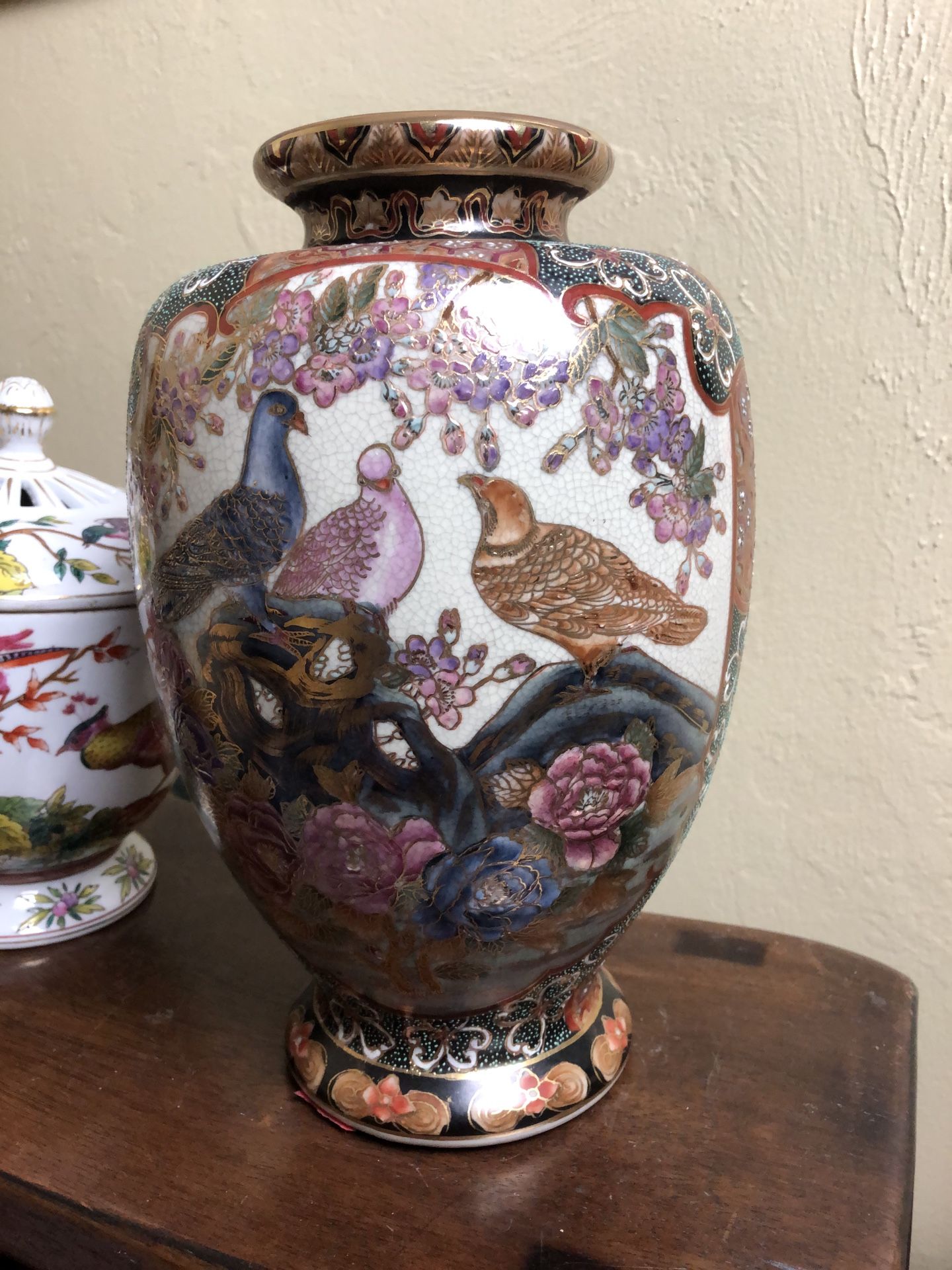 Vintage Signed Hand Painted Chinese Vase