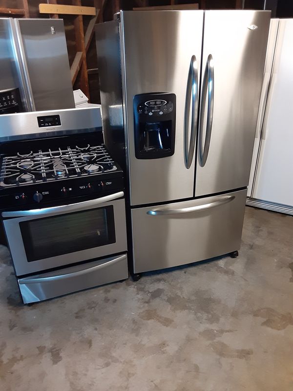 Refrigerator and stove for Sale in Paramount, CA OfferUp