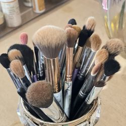 Make Up Brush