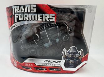 Transformers 2007 Movie Voyager Class Ironhide Action Figure Autobot