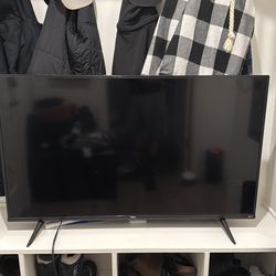50” TCL smart Roku Tv