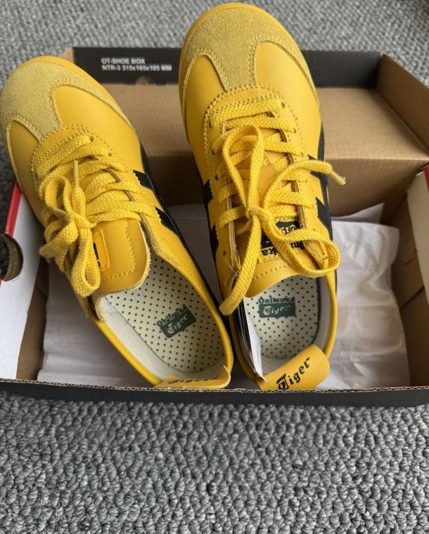 Onitsuka Tiger Serrano