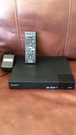 Sony BDP-S5500 Blu-Ray DVD w/remote