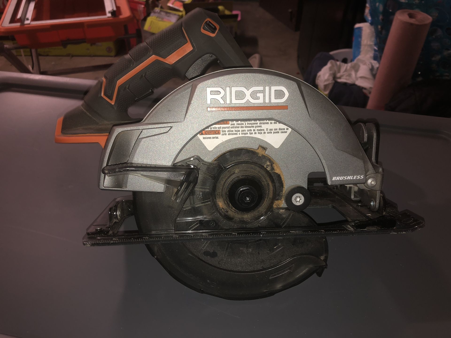 RIDGID 18-Volt Cordless Brushless 7-1/4 in. Circular Saw (Tool-Only)