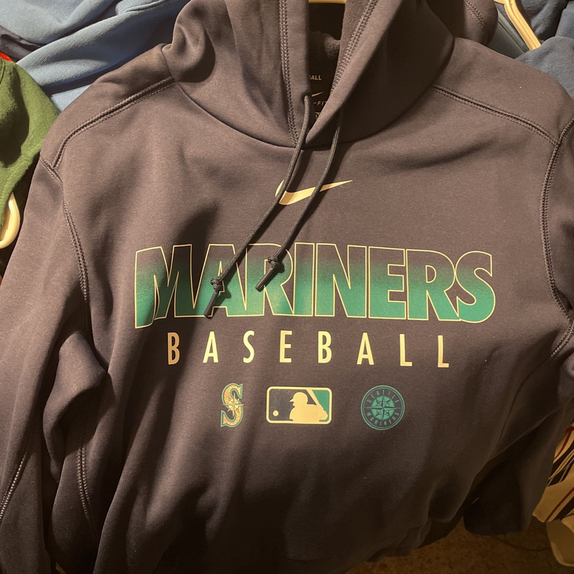 Mariners Nike Sweater