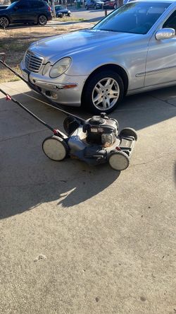 Gas lawnmower