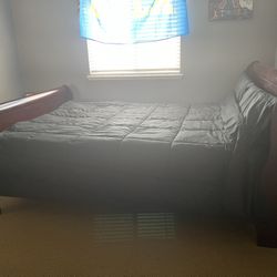 Queen Size Bed And Dresser With Mirror. Send An Offer 