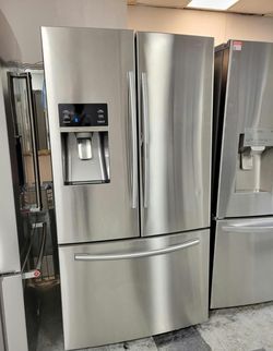 Samsung French Door Fridge – Stainless, Ice/Water Dispenser