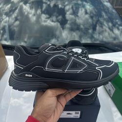 Dior B30’s