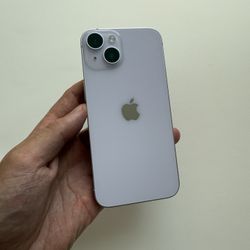 iPhone 14 128, Fully Unlocked 