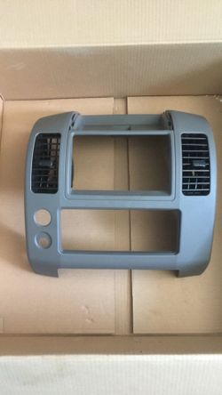 Nissan dash trim