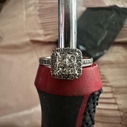 7/8 Ct 14k White gold Diamond Ring 