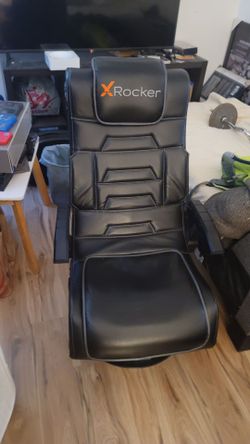 ROCKER GAMING CHAIR (FREE!)