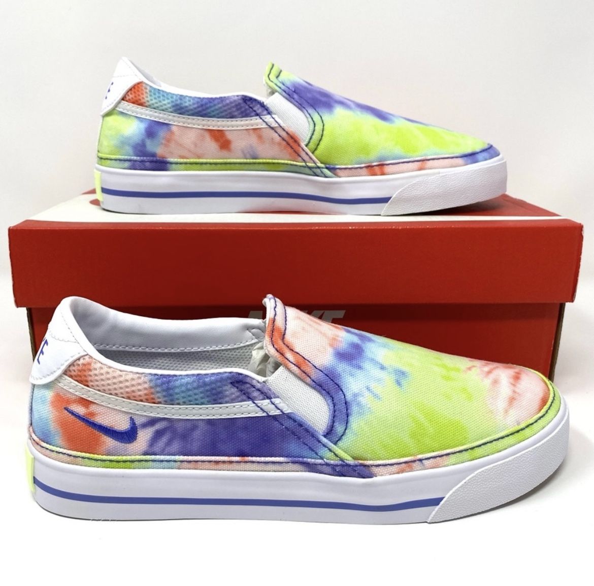Nike Court Legacy Print Women Slip On NIB Size 5.5