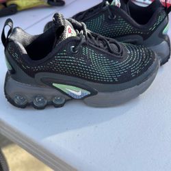 Toddler Nike Shoes Size 10C