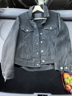 Levis Denim Jacket Commuter Size.Small No Tags Never Worn Only Tried On 