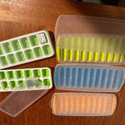 Ice Cube Trays Lot Of 5 With Lids Silicone & Plastic Mult Colors & Shapes