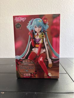Hatsune Miku Figure