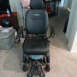 Electric Wheelchair