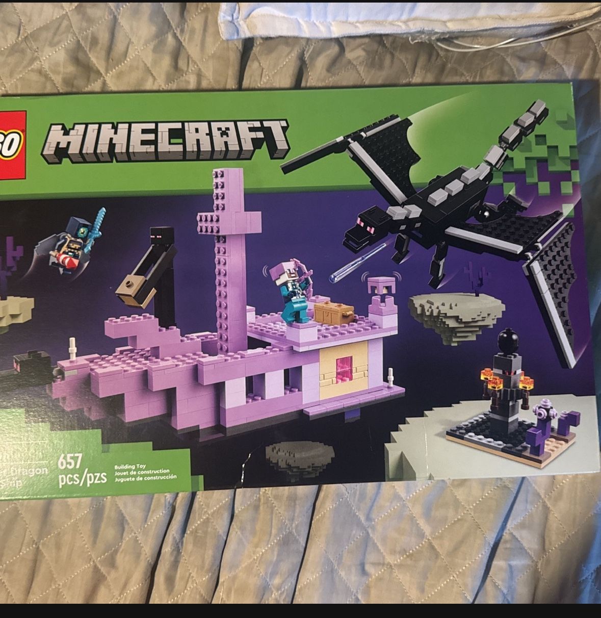 Minecraft The Ender Dragon and End Ship Video Game Toy 21264