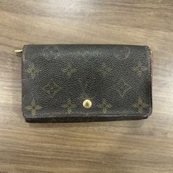 Louis Vuitton Monogram Zip Wallet