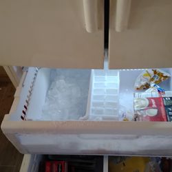 Samsung Refrigerator 