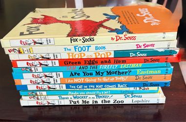 Dr. Seuss Books (12)