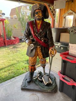 Life sized 6ft large pirate captain statue for bar man cave restaurant