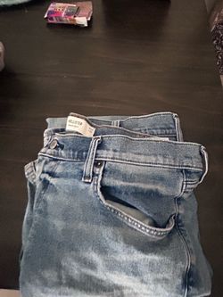 Hollister 36x32 jeans
