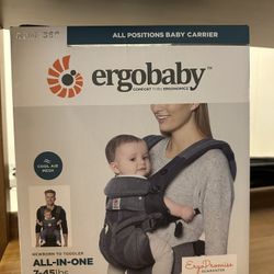 Ergobaby 360 All-Position Baby Carrier with Lumbar Support (12-45 Pounds) Bundle with Omni 360 All-Position Newborn to Toddler Carrier (7-45 Pounds)