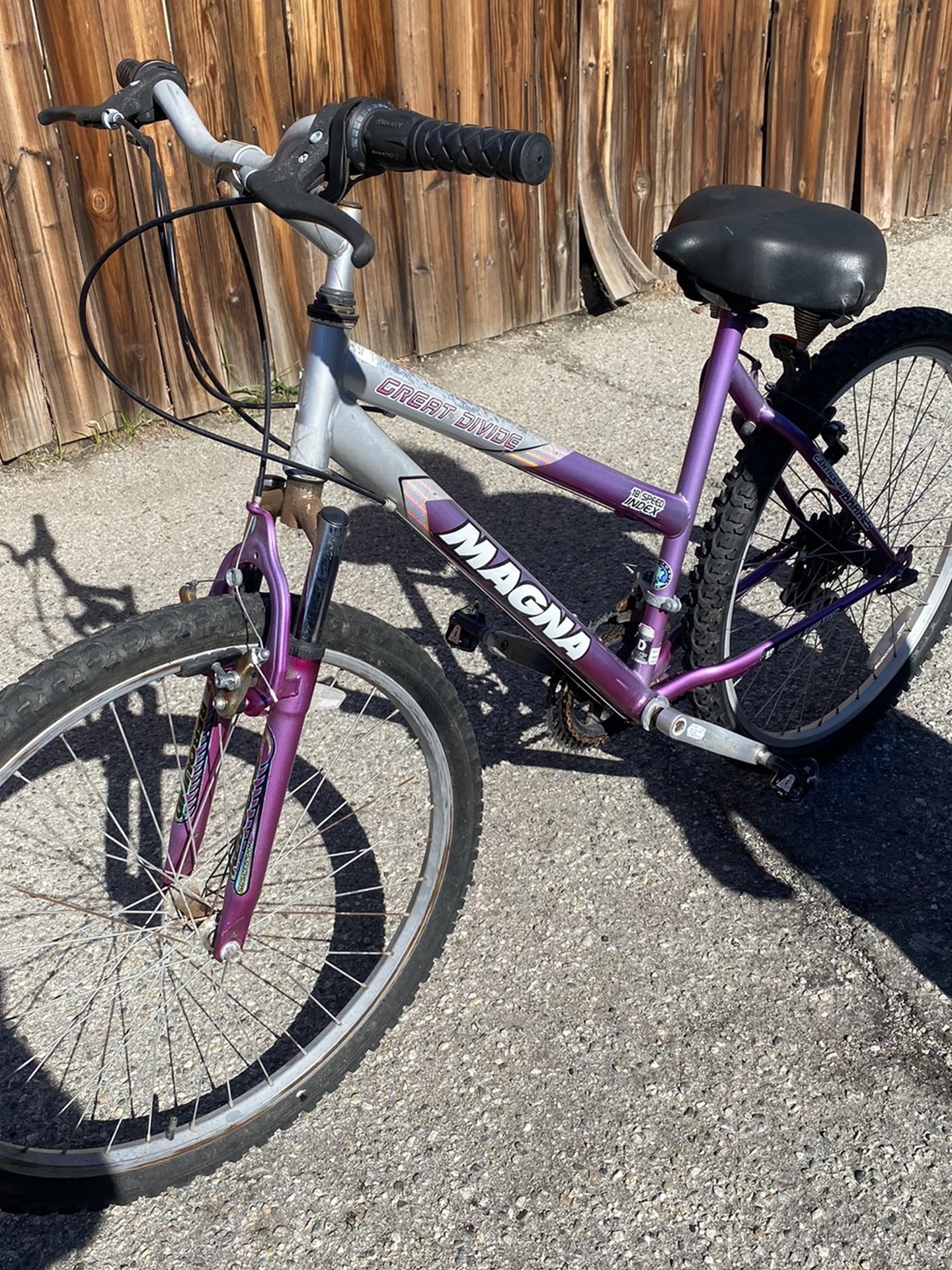 18 Speed Mountain Bike For Sale - Main Image