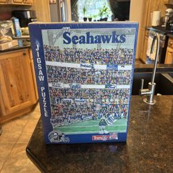 Vintage 90sSeattle Seahawks NFL 1994 Football FUN Puzzle