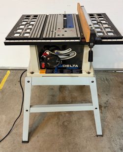 Delta 10” Table Saw