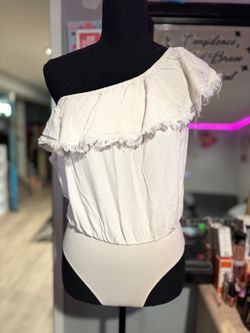 NWT Promesa Ruffle Fringe Convertible Bodysuit